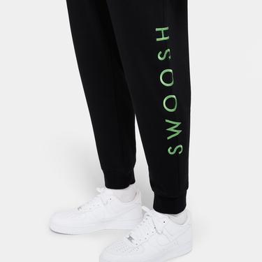  Nike Sportswear Swoosh Siyah Eşofman Altı