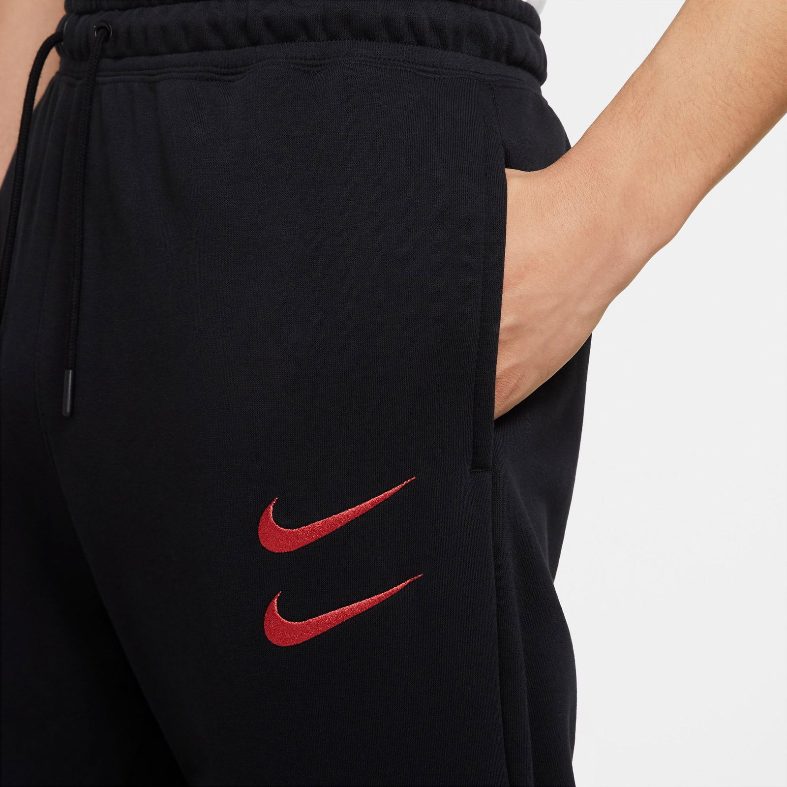 Nike Sportswear Swoosh Siyah Eşofman Altı