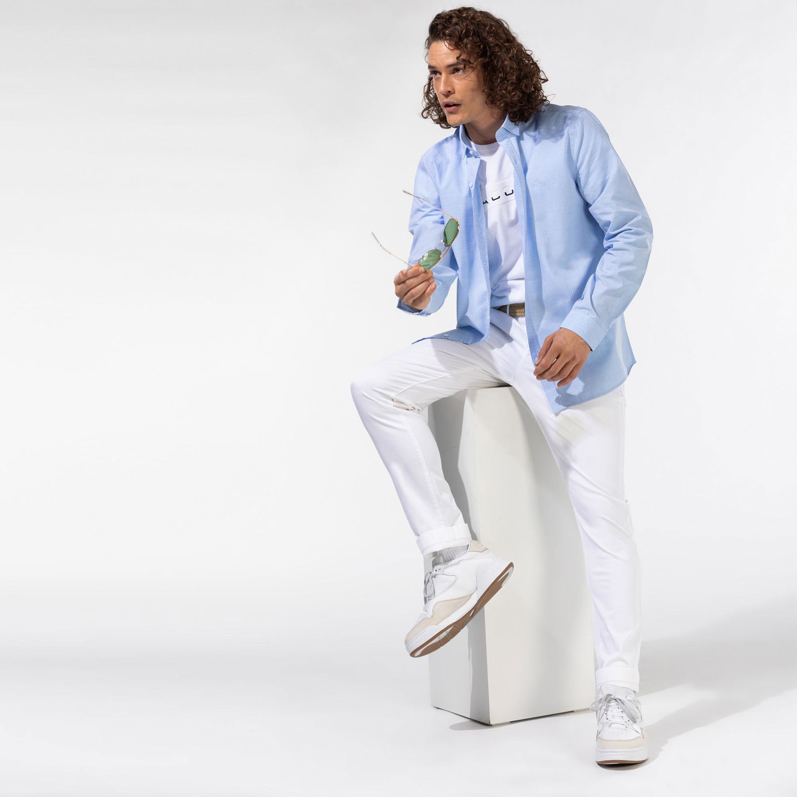 Lacoste Slim Fit Beyaz Pantolon