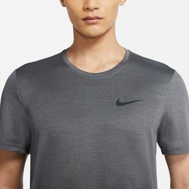  Nike Dri-Fit Superset Erkek Gri T-Shirt