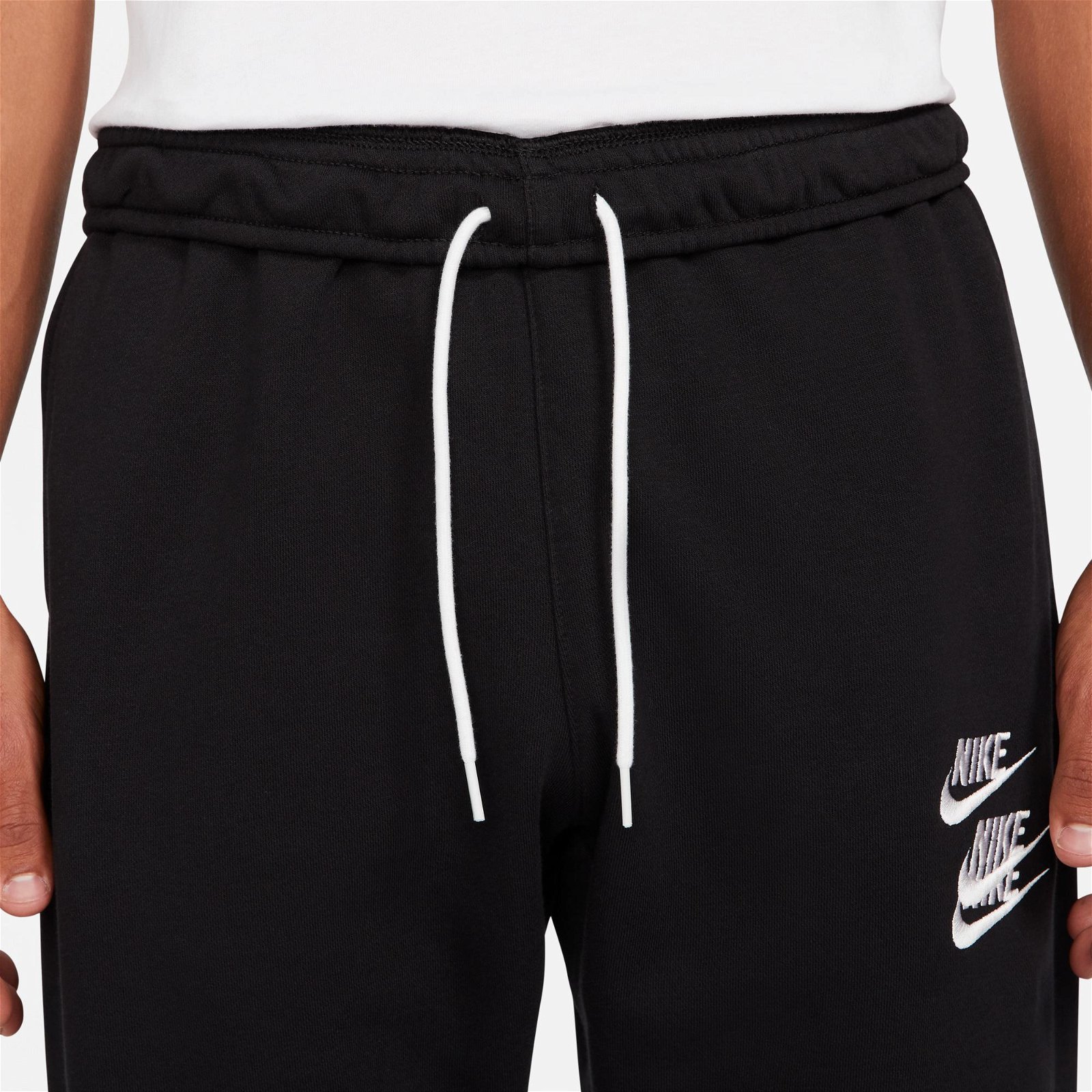 Nike Sportswear French Terry World Tour Erkek Siyah Eşofman Altı