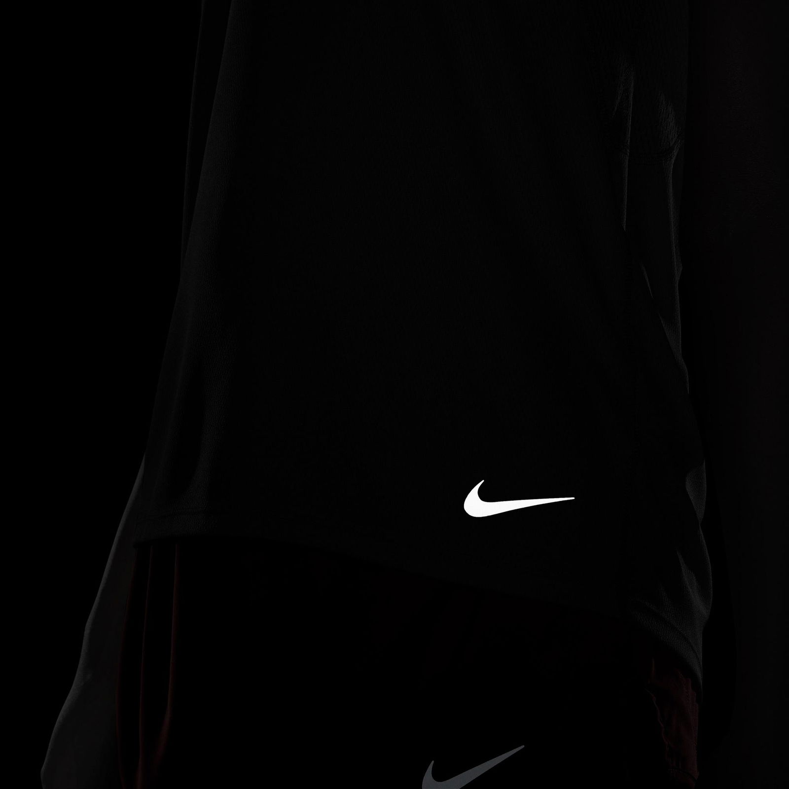 Nike Run Kadın Siyah T-Shirt