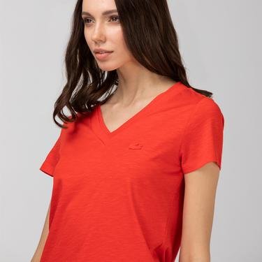  Lacoste Slim Fit V Yaka Kadın Kırmızı T-Shirt