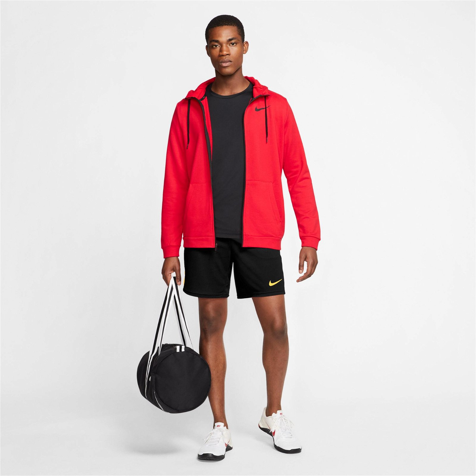 Nike Dri-FIT Knit Train Erkek Siyah Şort