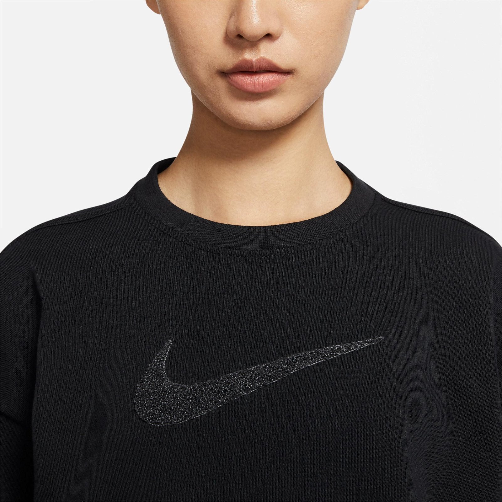 Nike Dry Get Fit Crew Swosh Kadın Siyah T-Shirt