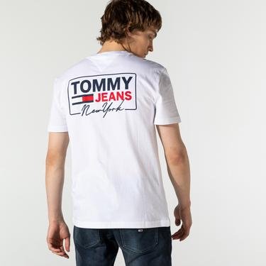  Tommy Jeans New York Script Box Back Logo Erkek Beyaz T-Shirt