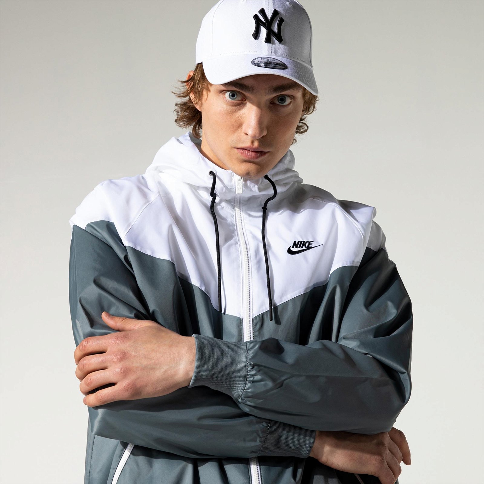 Nike Sportswear Windrunner Riversible Hooded Erkek Gri-Beyaz Kapüşonlu Ceket