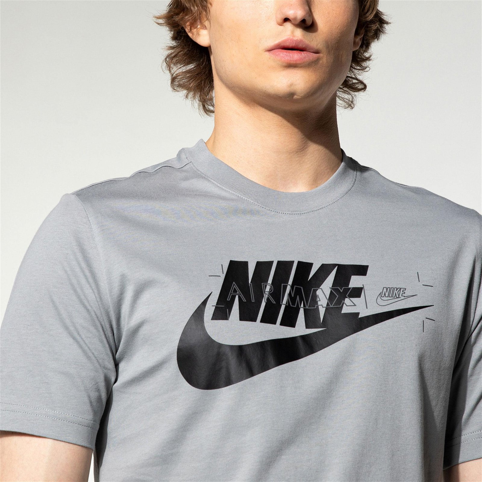 Nike Sportswear Air Max Erkek Gri T-Shirt