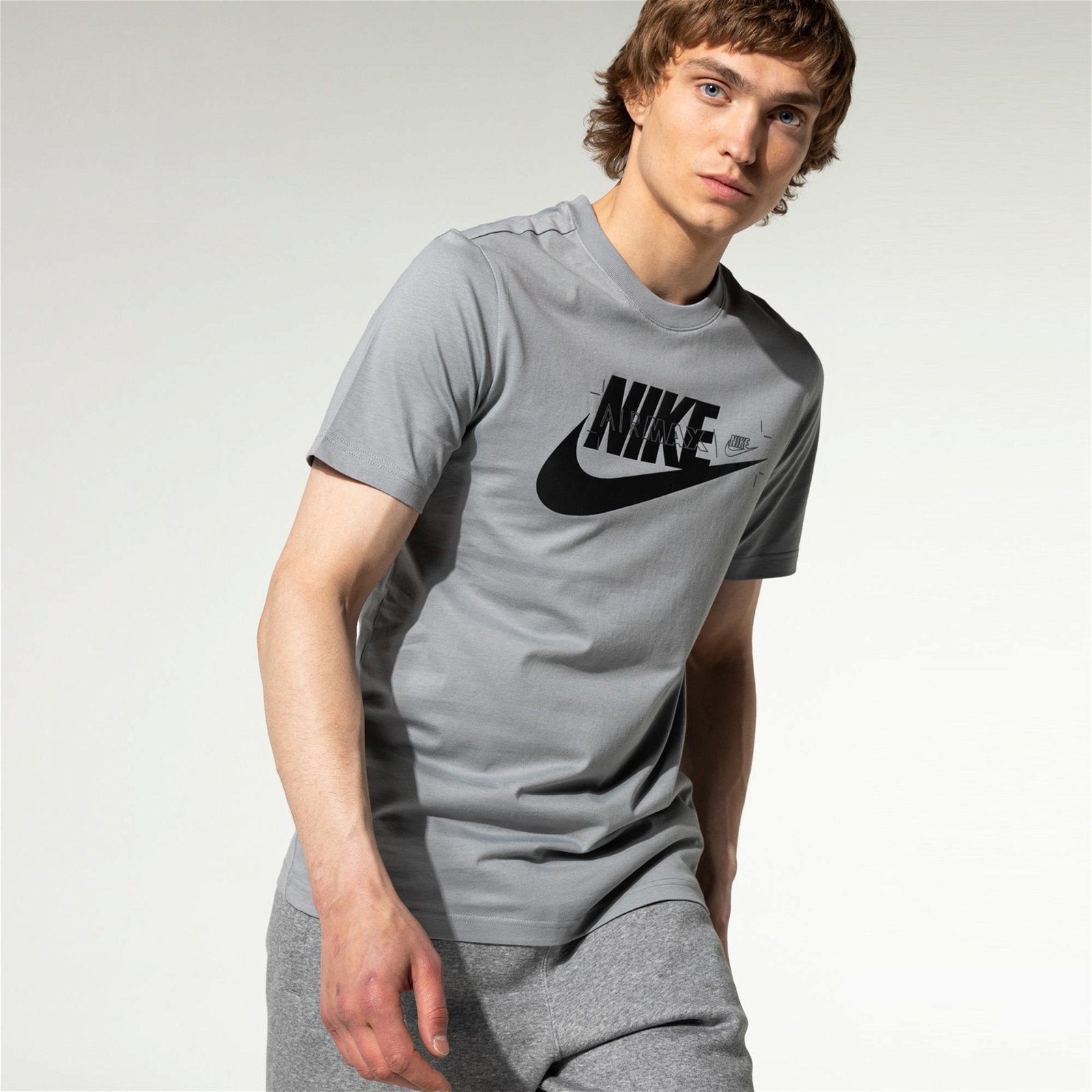 Nike Sportswear Air Max Erkek Gri T-Shirt