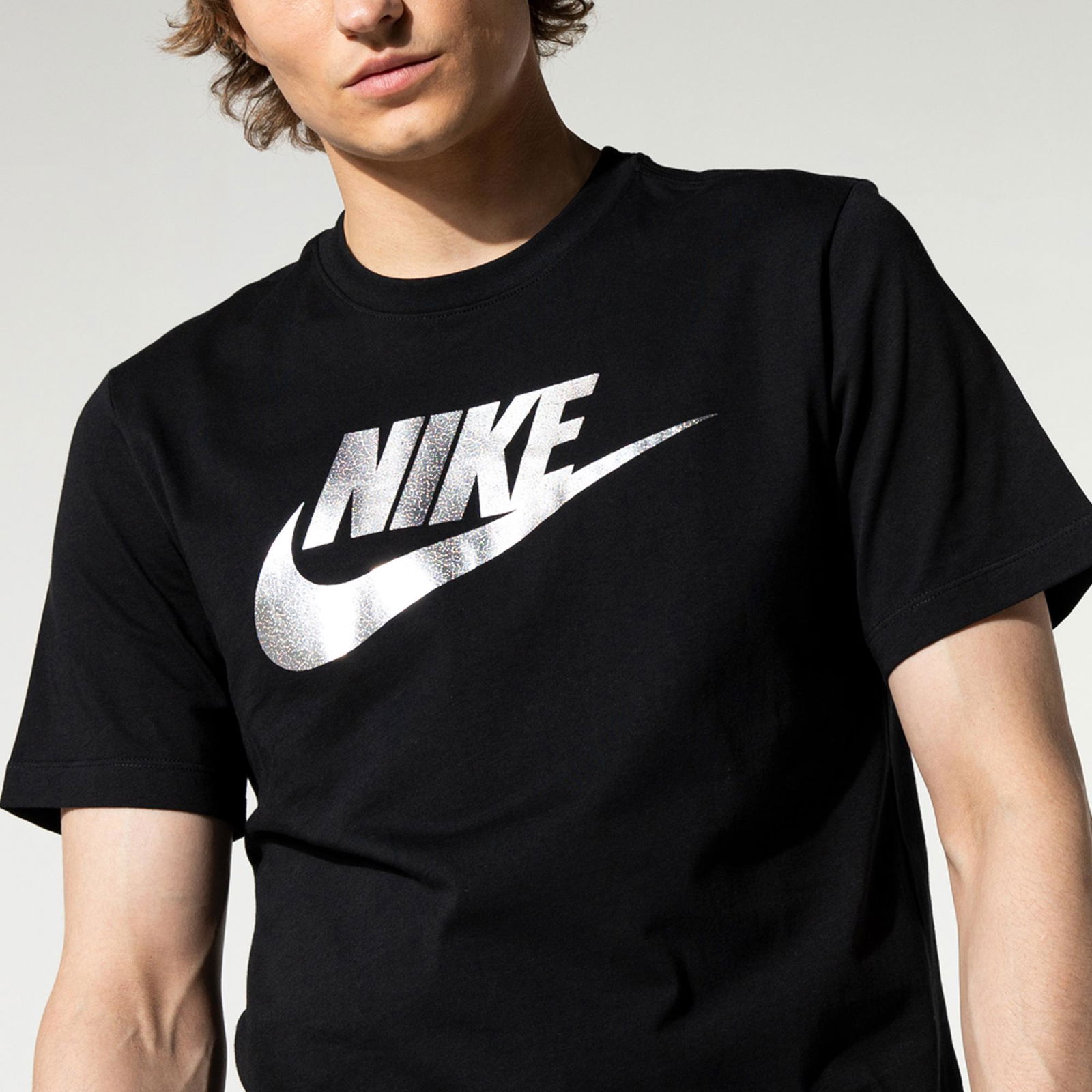 Nike Sportswear Brand Mark Application 1 Erkek Siyah T-Shirt