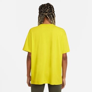  Nike Sportswear Essential Boyfriend Kadın Sarı T-Shirt