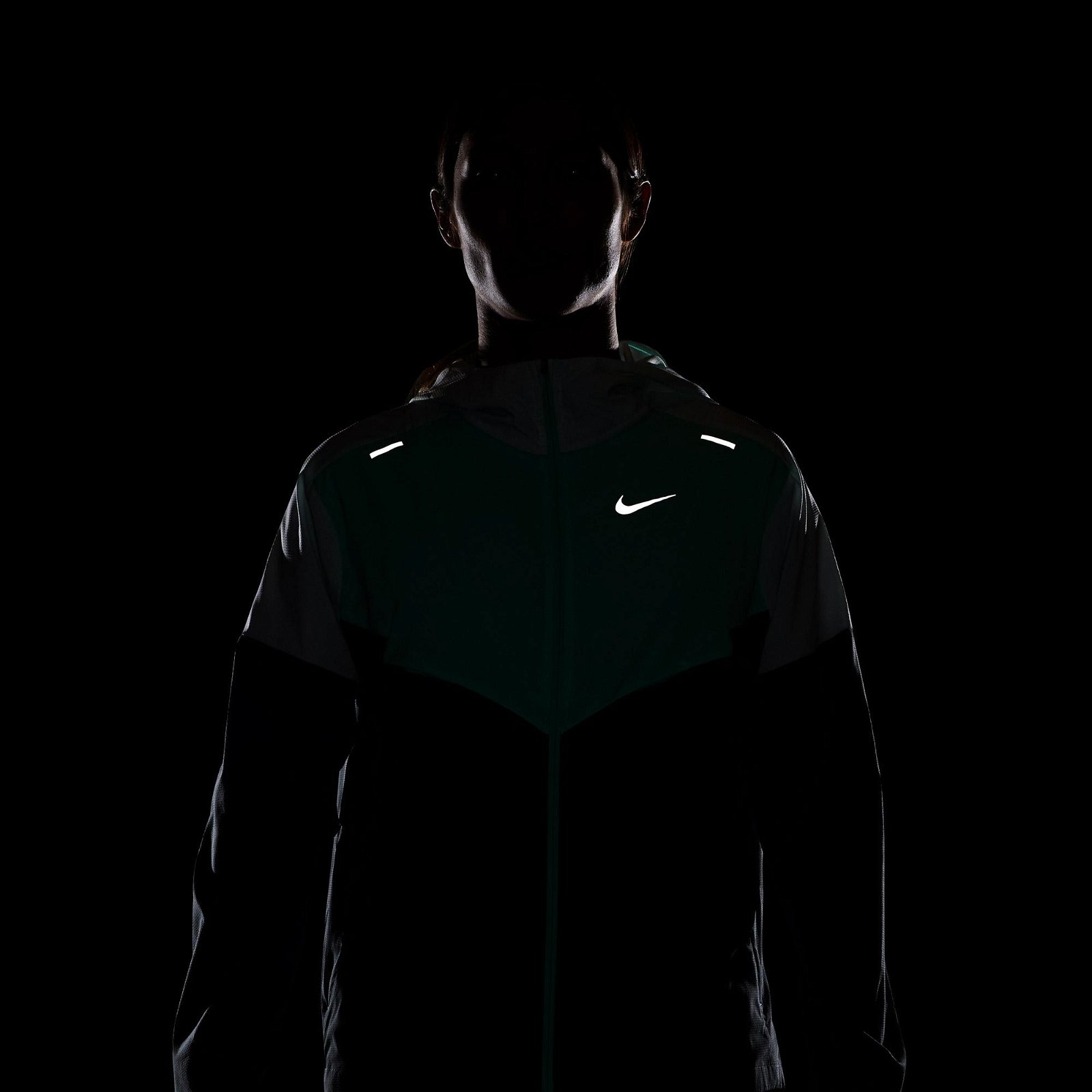 Nike Rpl Uv Windrnner Erkek Yeşil Ceket