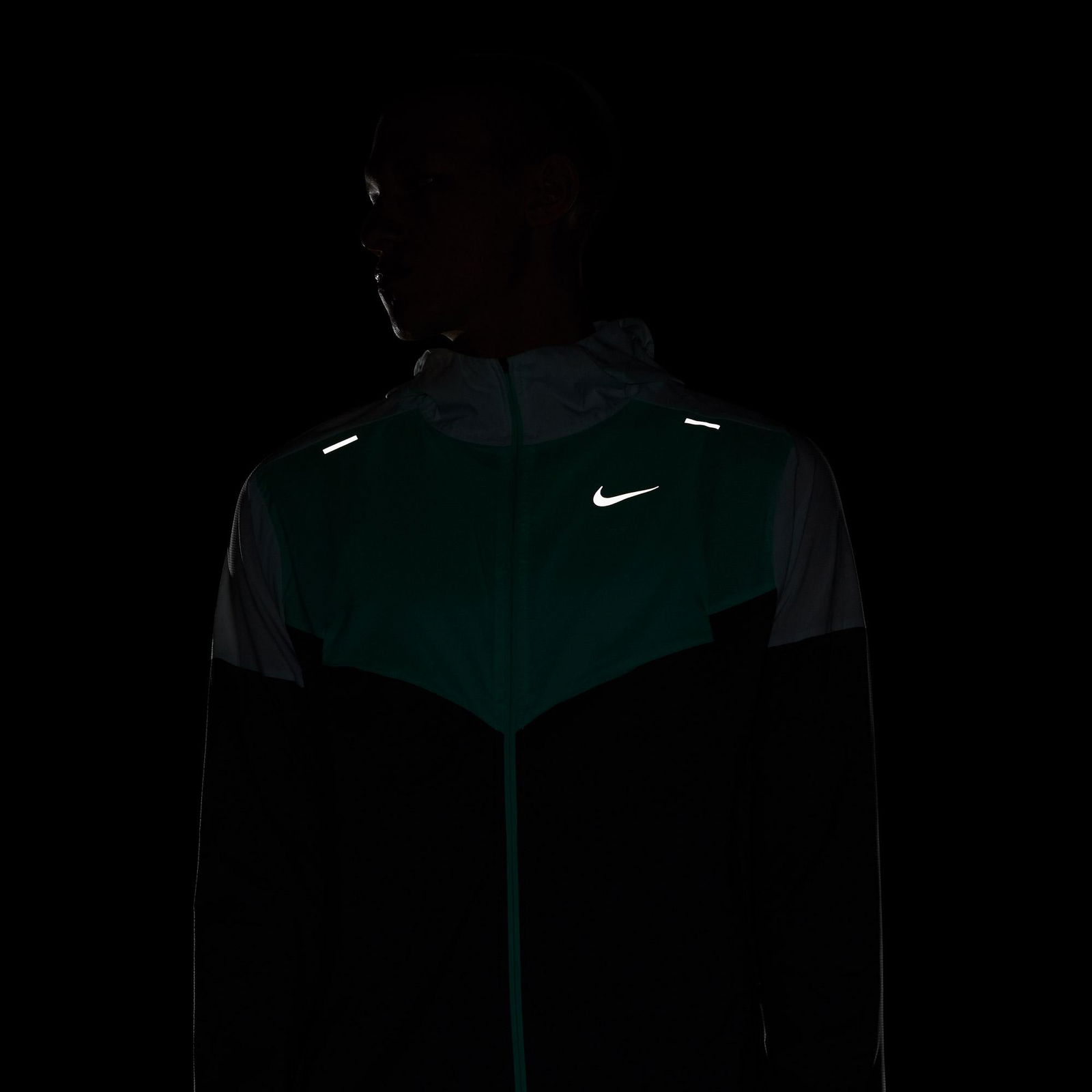 Nike Rpl Uv Windrnner Erkek Yeşil Ceket