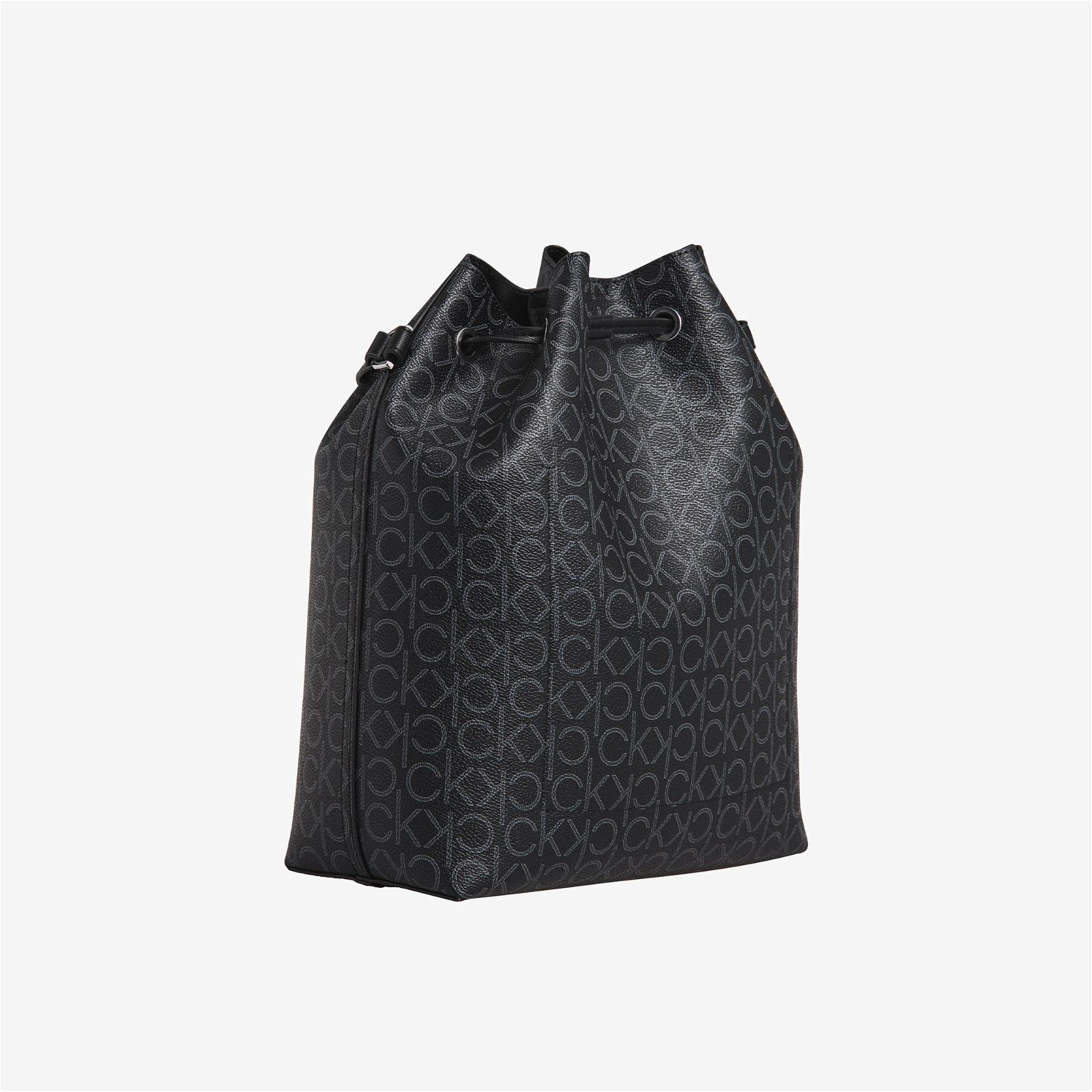 Calvin Klein Drawstring Bucket Bag Monogram Kadın Siyah Omuz Çantası