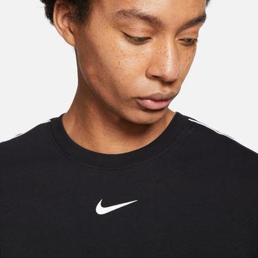 Nike Sportswear Repeat Erkek Siyah T-Shirt