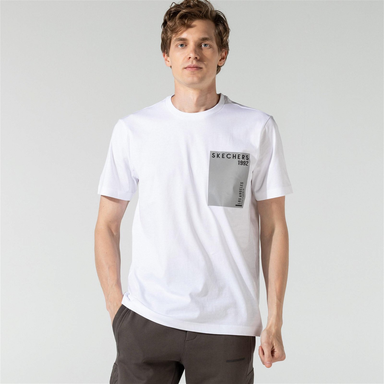 Skechers Graphic Crew Neck Erkek Beyaz T-Shirt