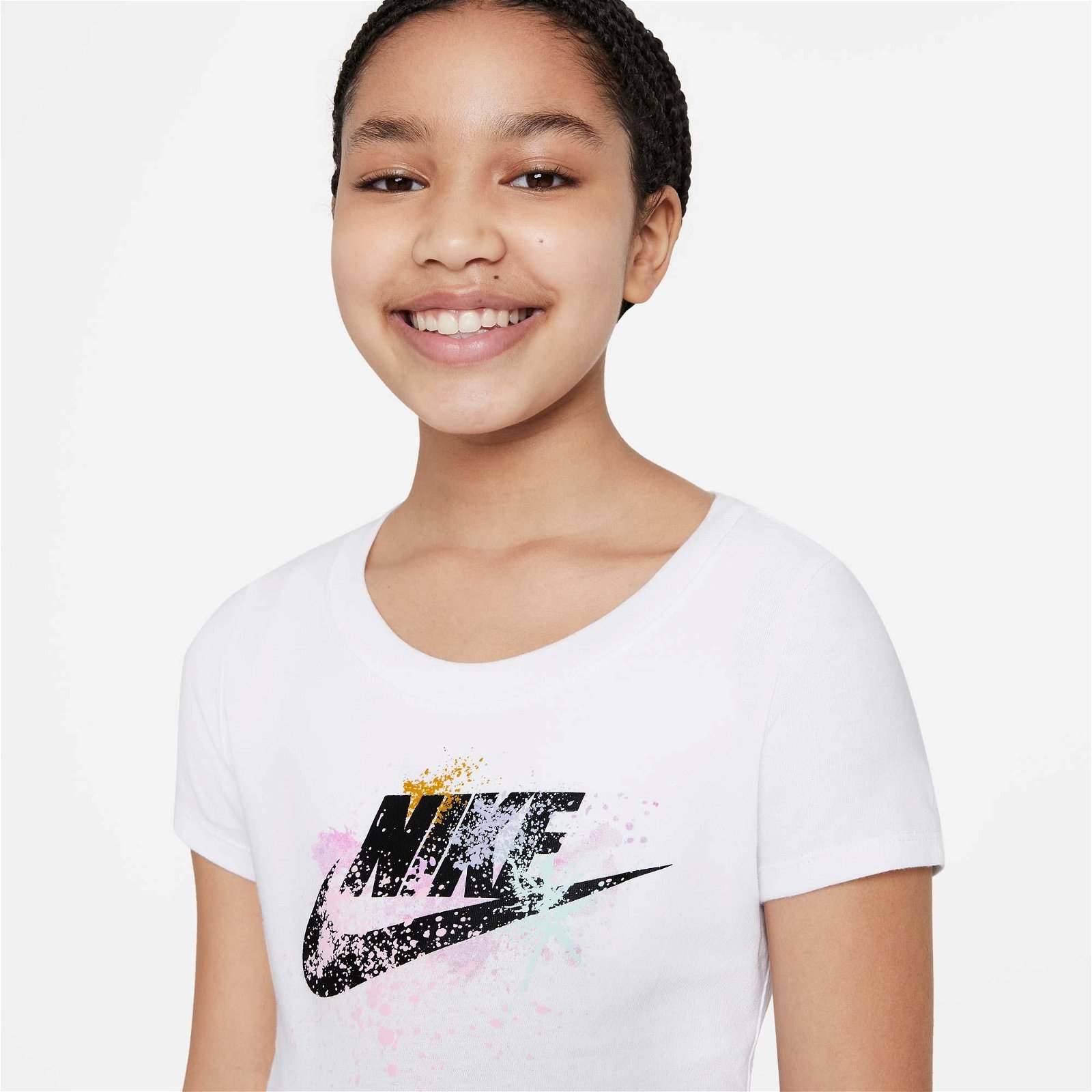 Nike Sportswear Scoop Futura Çocuk Beyaz T-Shirt