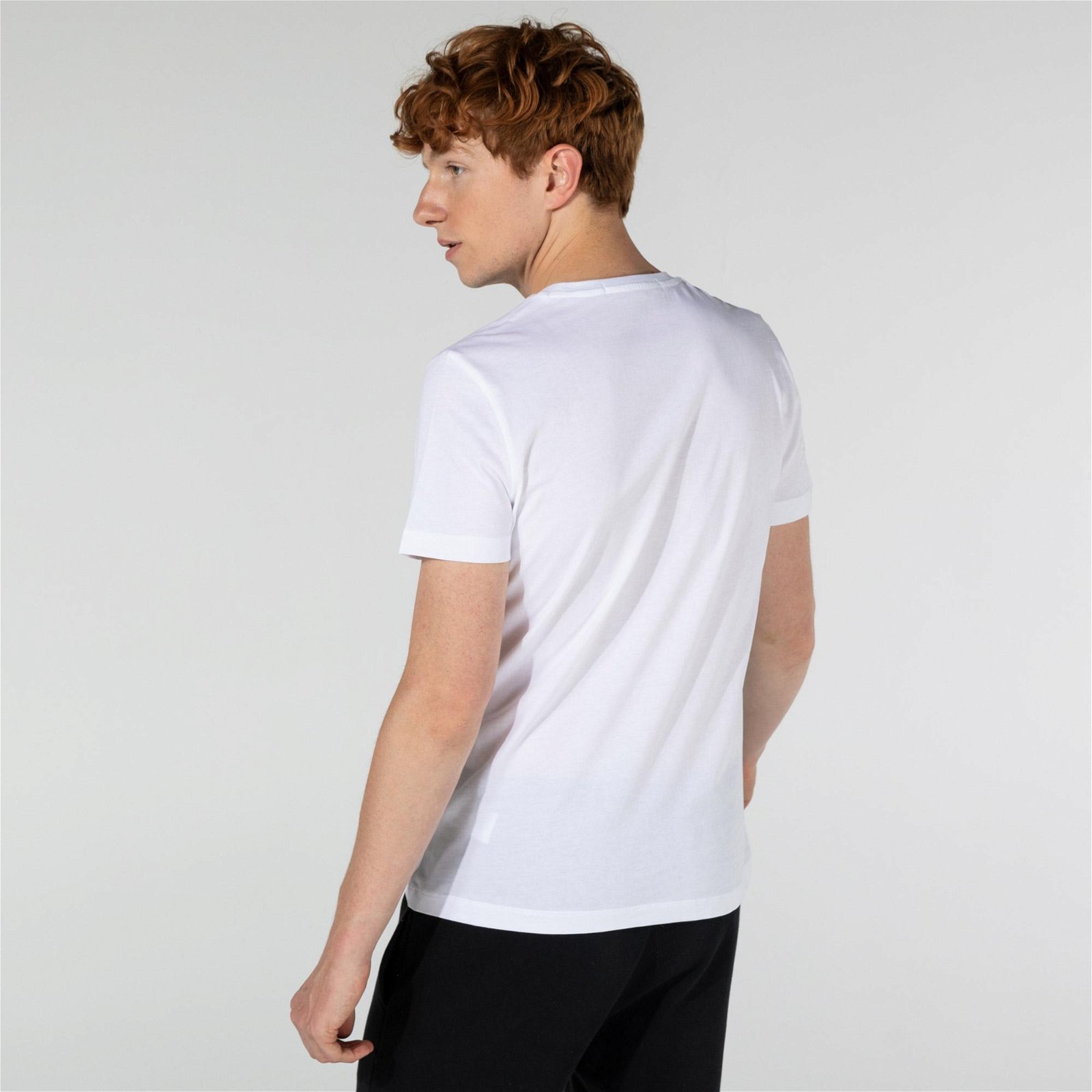 Calvin Klein Chest Institutional Slim Erkek Beyaz T-Shirt