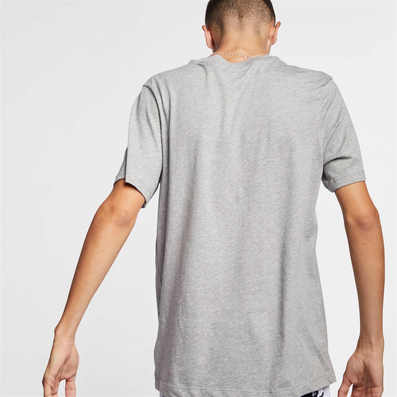 Nike Sportswear Icon Futura Erkek Gri T-Shirt