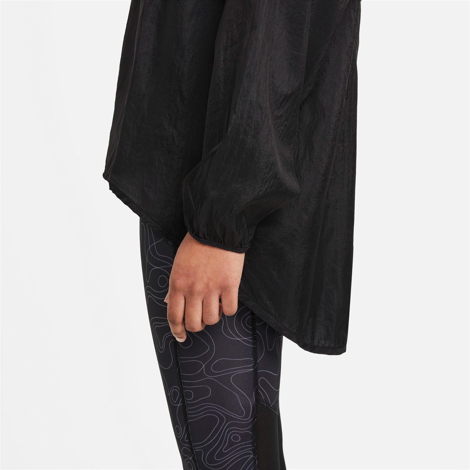 Nike Run Division Pullover Packable Kadın Siyah Yağmurluk