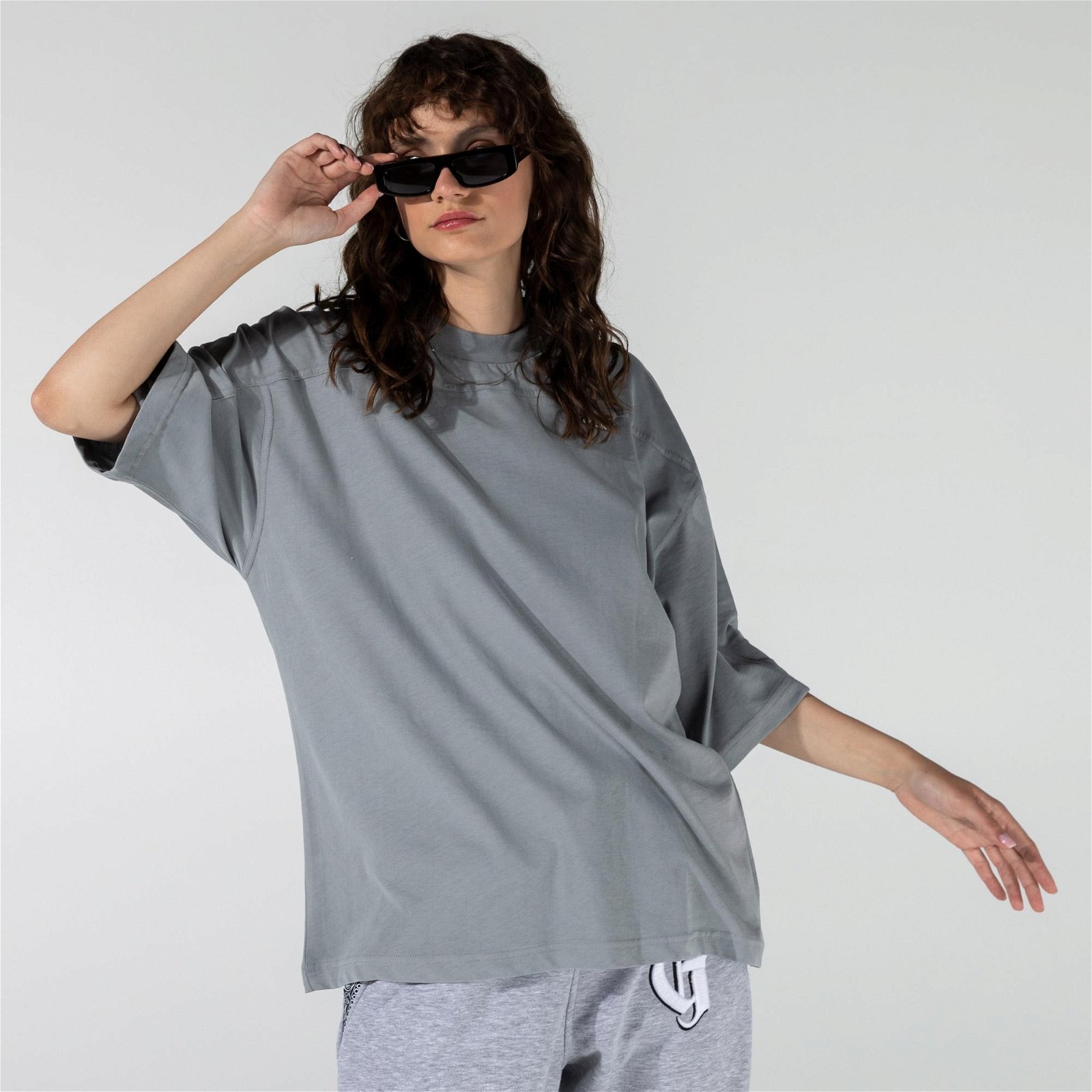 Ghetto Off Limits Panelled Unisex Gri T-Shirt