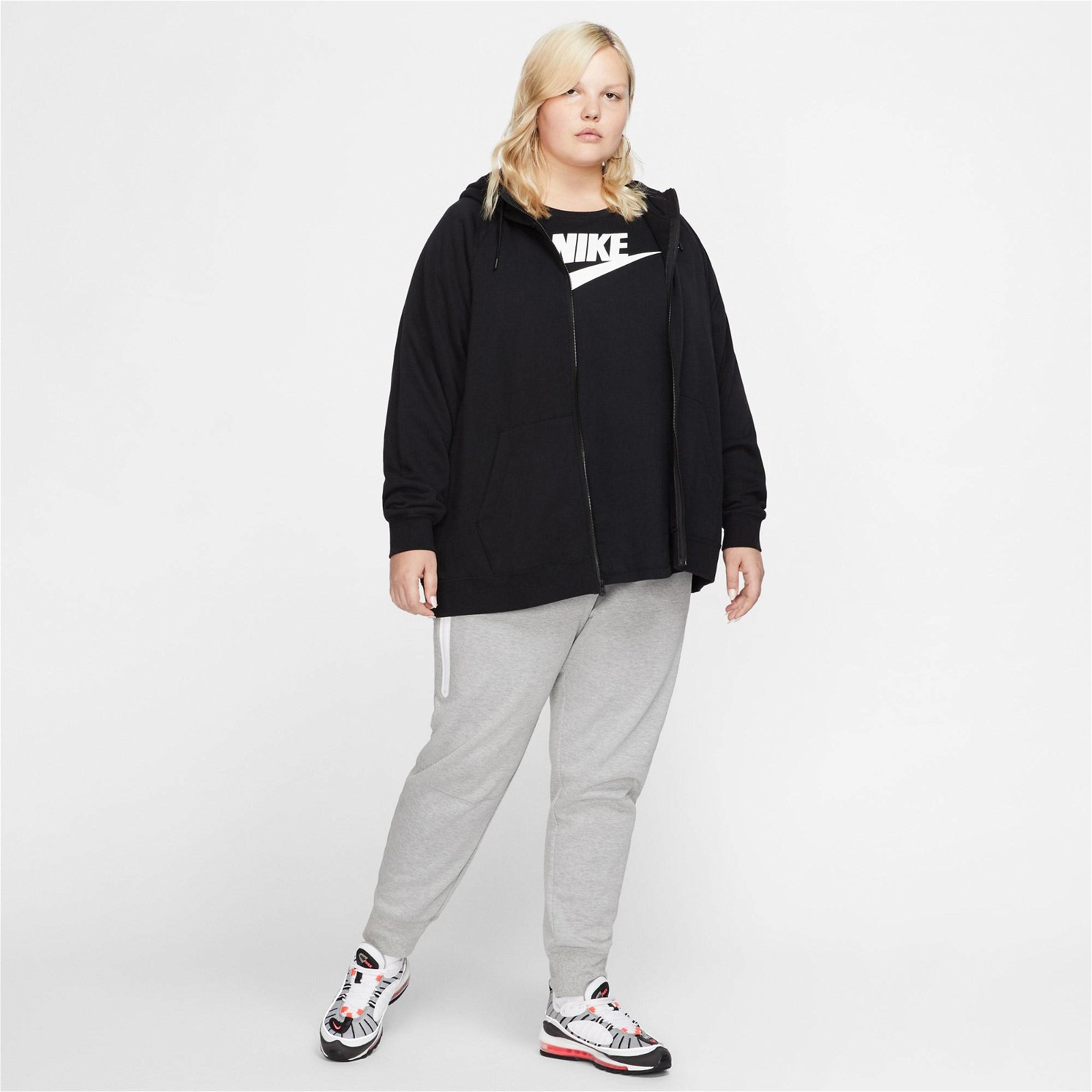 Nike Sportswear Essential Flc Full-Zip Hdy Büyük Beden Kadın Siyah Sweatshirt