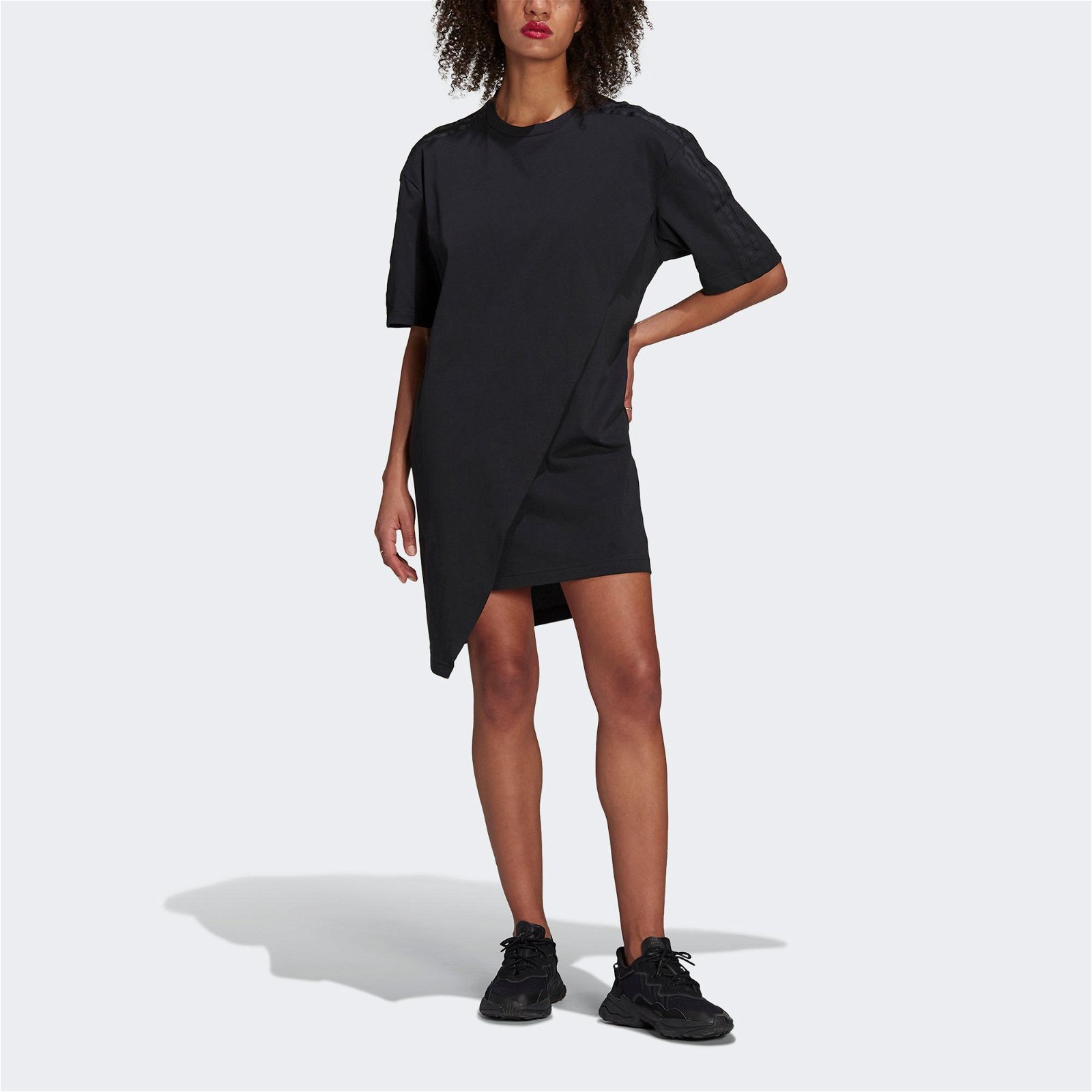 adidas Kadın Siyah T-Shirt-Elbise