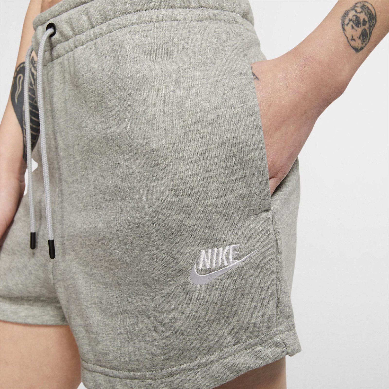 Nike Sportswear Essential Fleece Fit Kadın Gri Şort