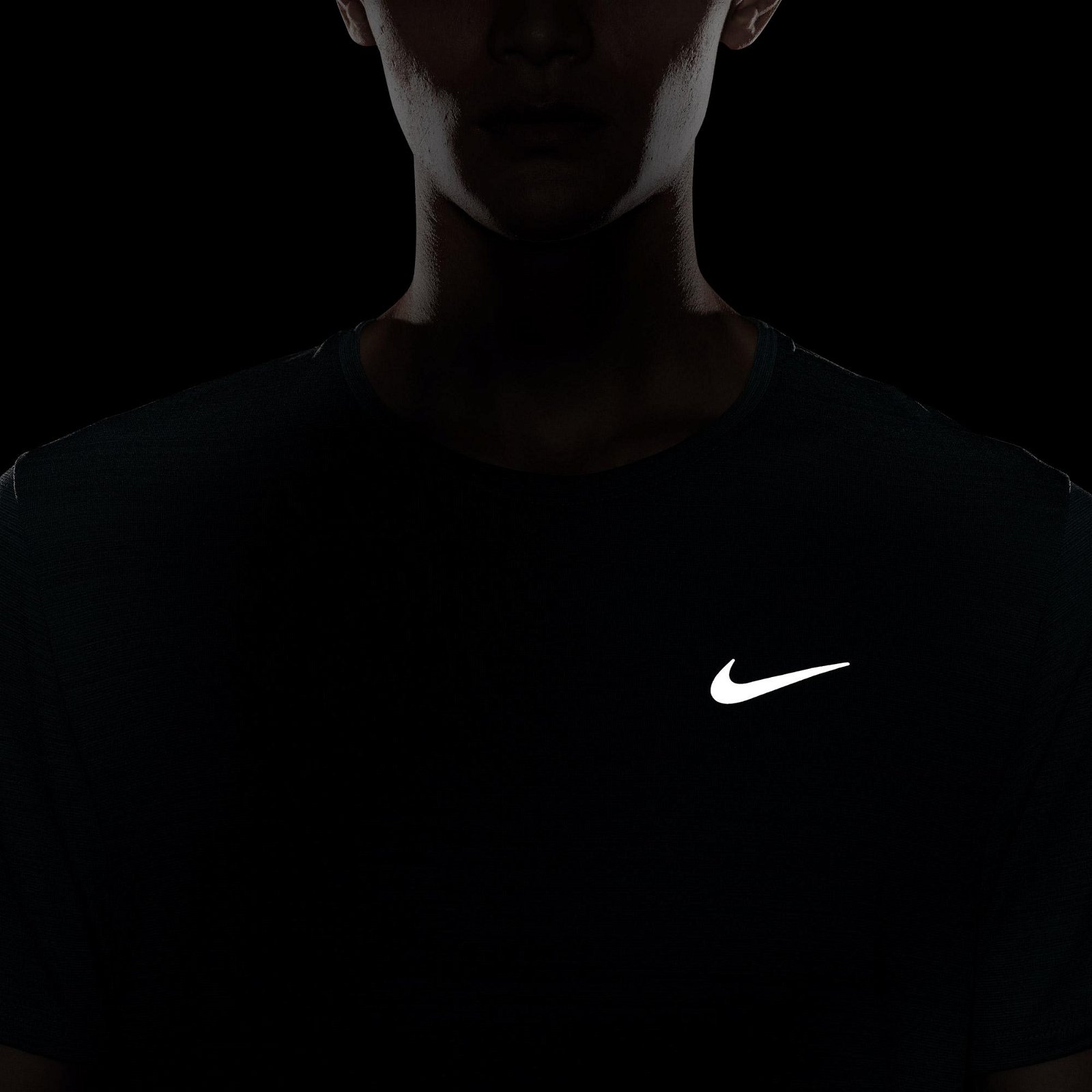 Nike Dri-Fit Miler Top Erkek Mavi T-Shirt