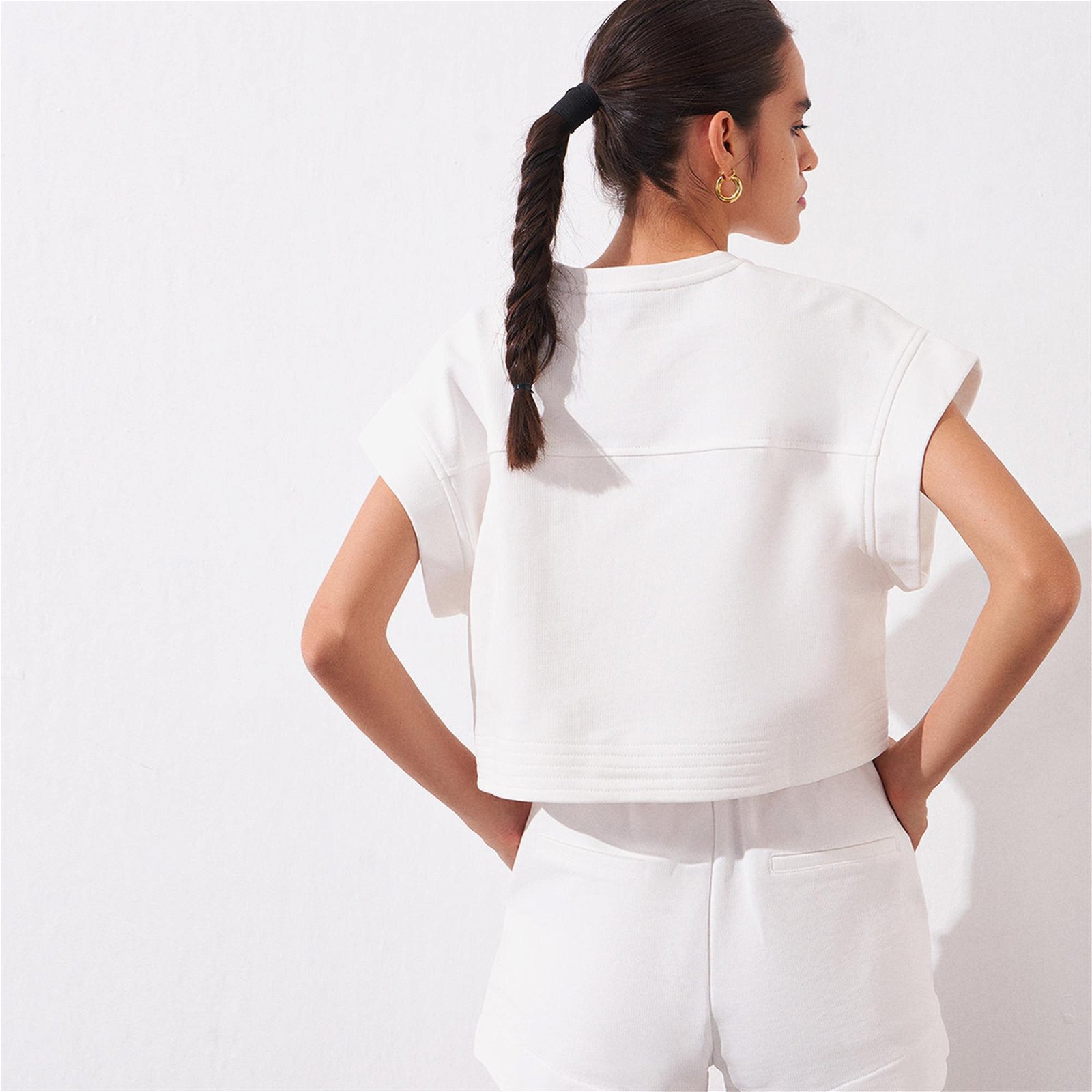 rue Kadın Beyaz Crop Fit Spor T-Shirt