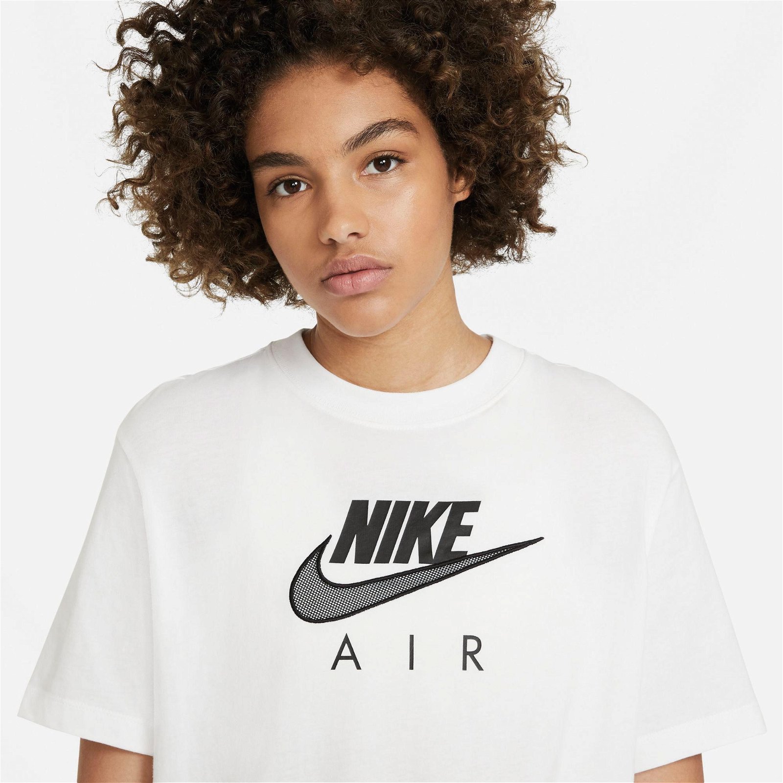 Nike Sportswear Essential Air Bf Top Kadın Beyaz T-Shirt