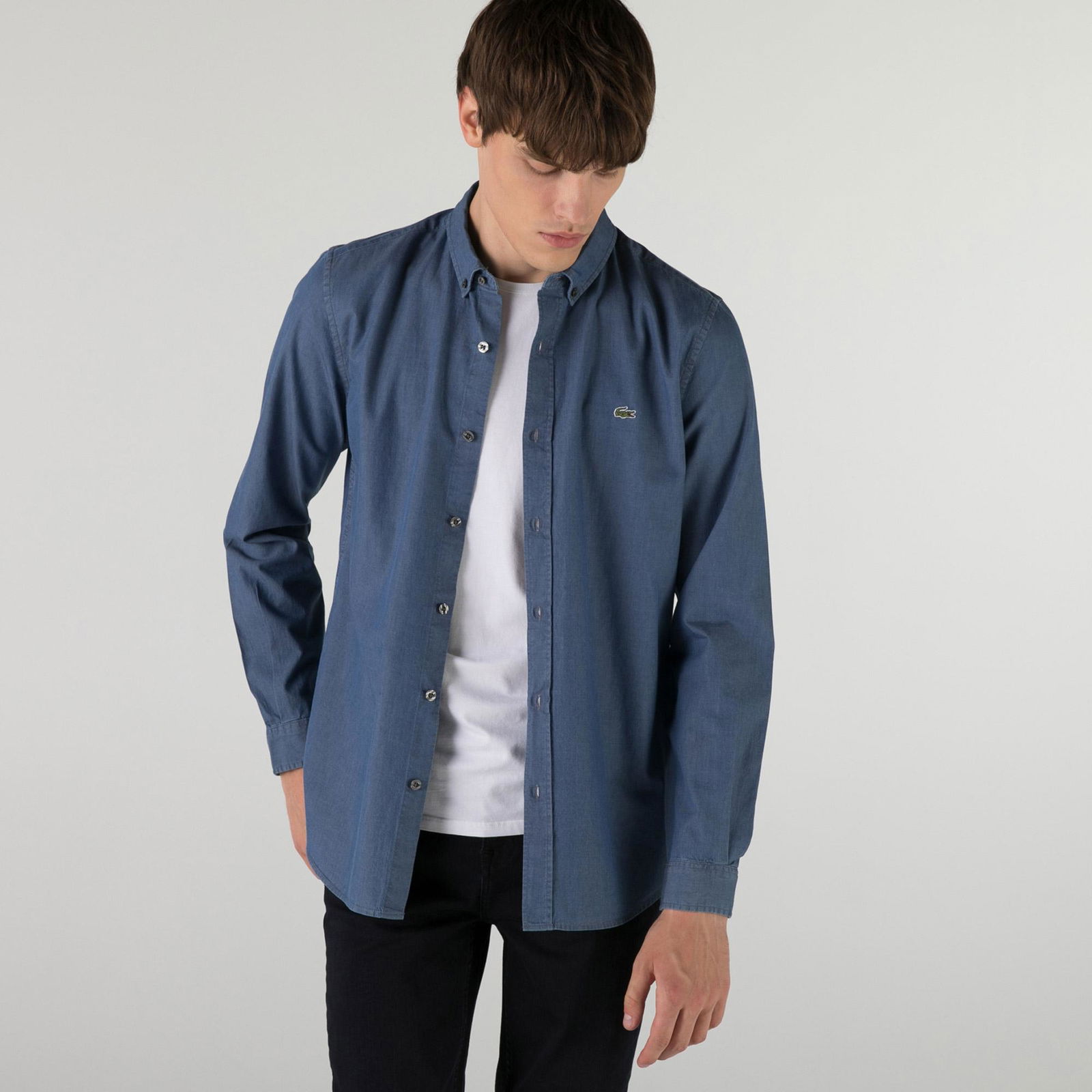 Lacoste Erkek Slim Fit Uzun Kollu Düğmesiz Yaka Açık Denim Gömlek