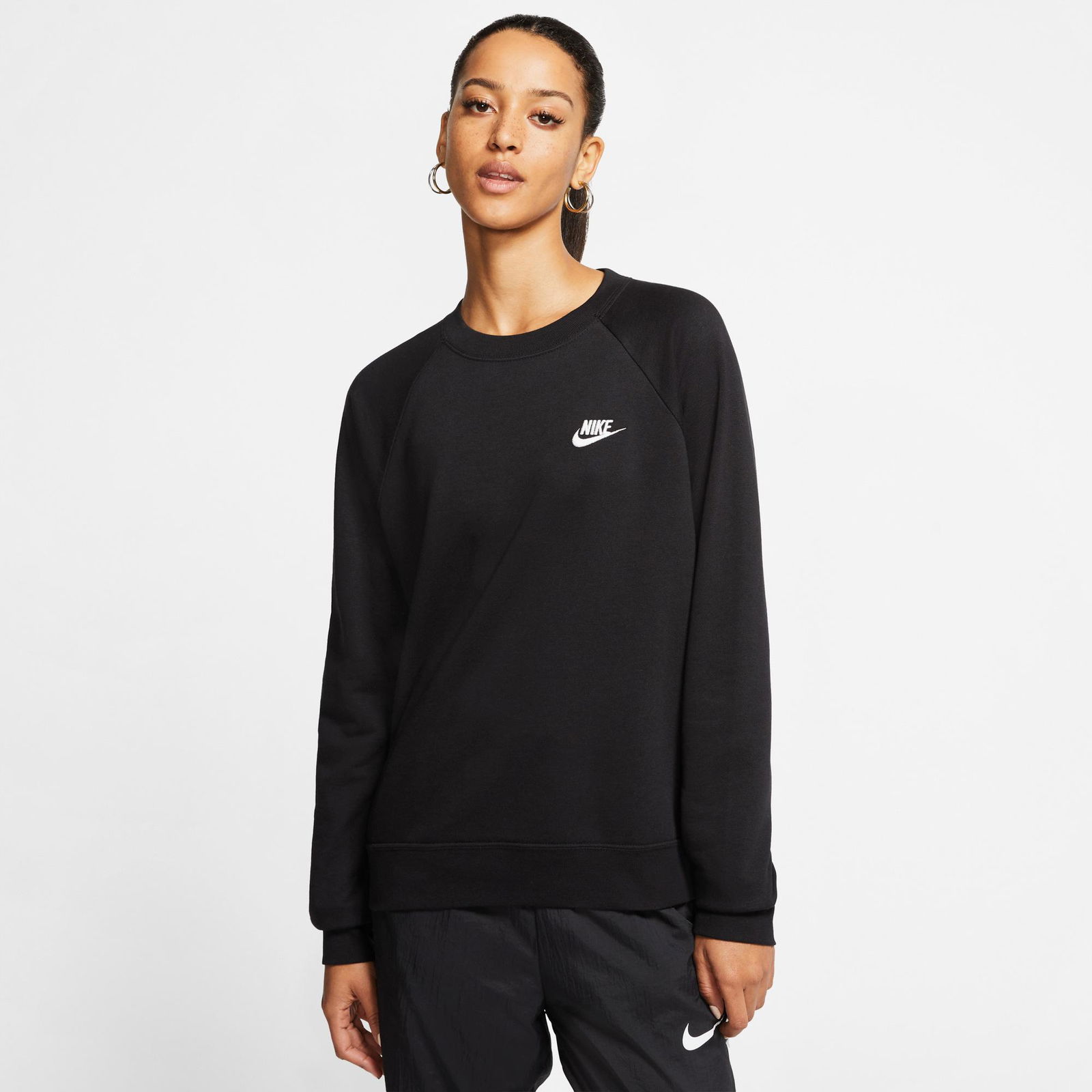 Nike Sportswear Essential Crew Kadın Siyah Uzun Sweatshirt