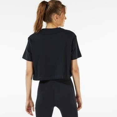  Nike Sportswear Essential Icon Futura Kadın Siyah Crop T-Shirt