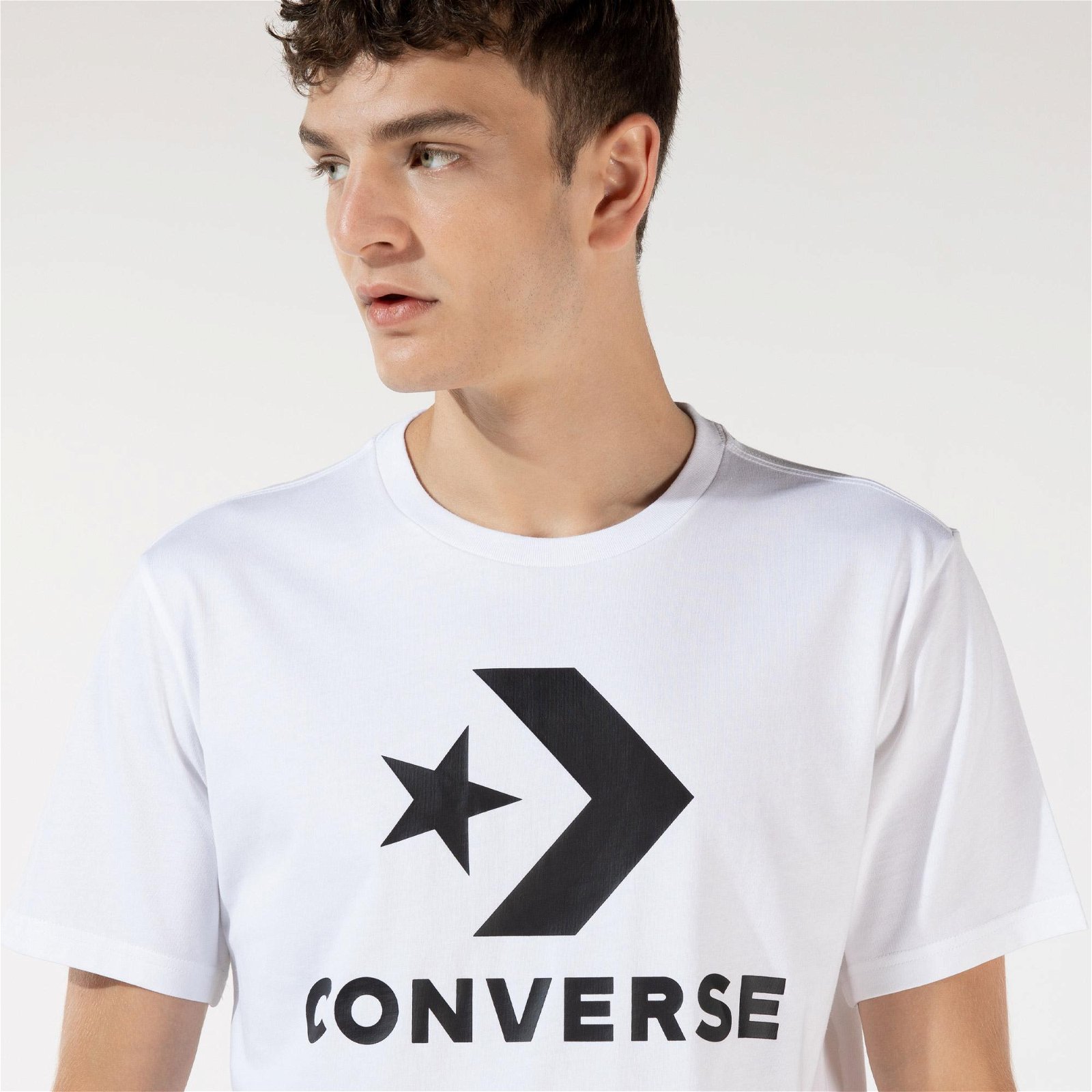 Converse Star Chevron Baskılı Erkek Beyaz T-Shirt