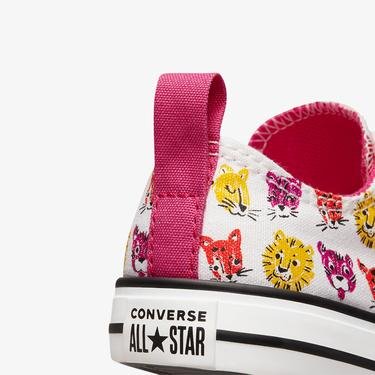  Converse Chuck Taylor All Star 2V Ox Çocuk Beyaz Spor Ayakkabı