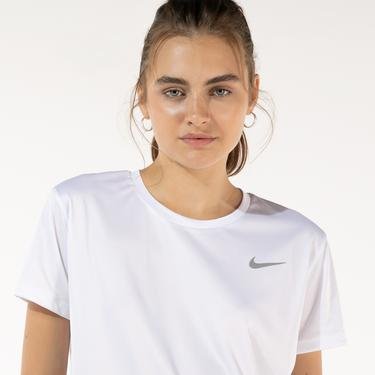  Nike Miler Top Kadın Beyaz T-Shirt