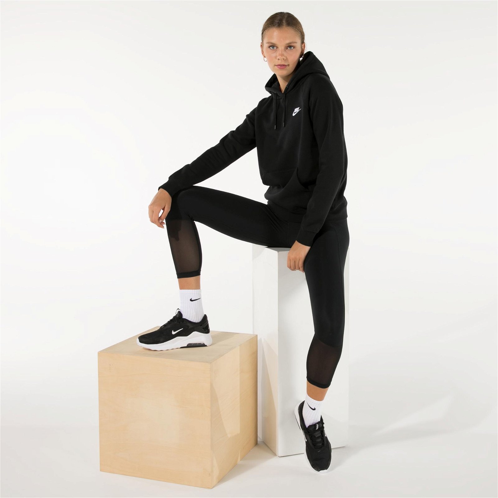 Nike Sportswear Essential PO Kadın Siyah Sweatshirt