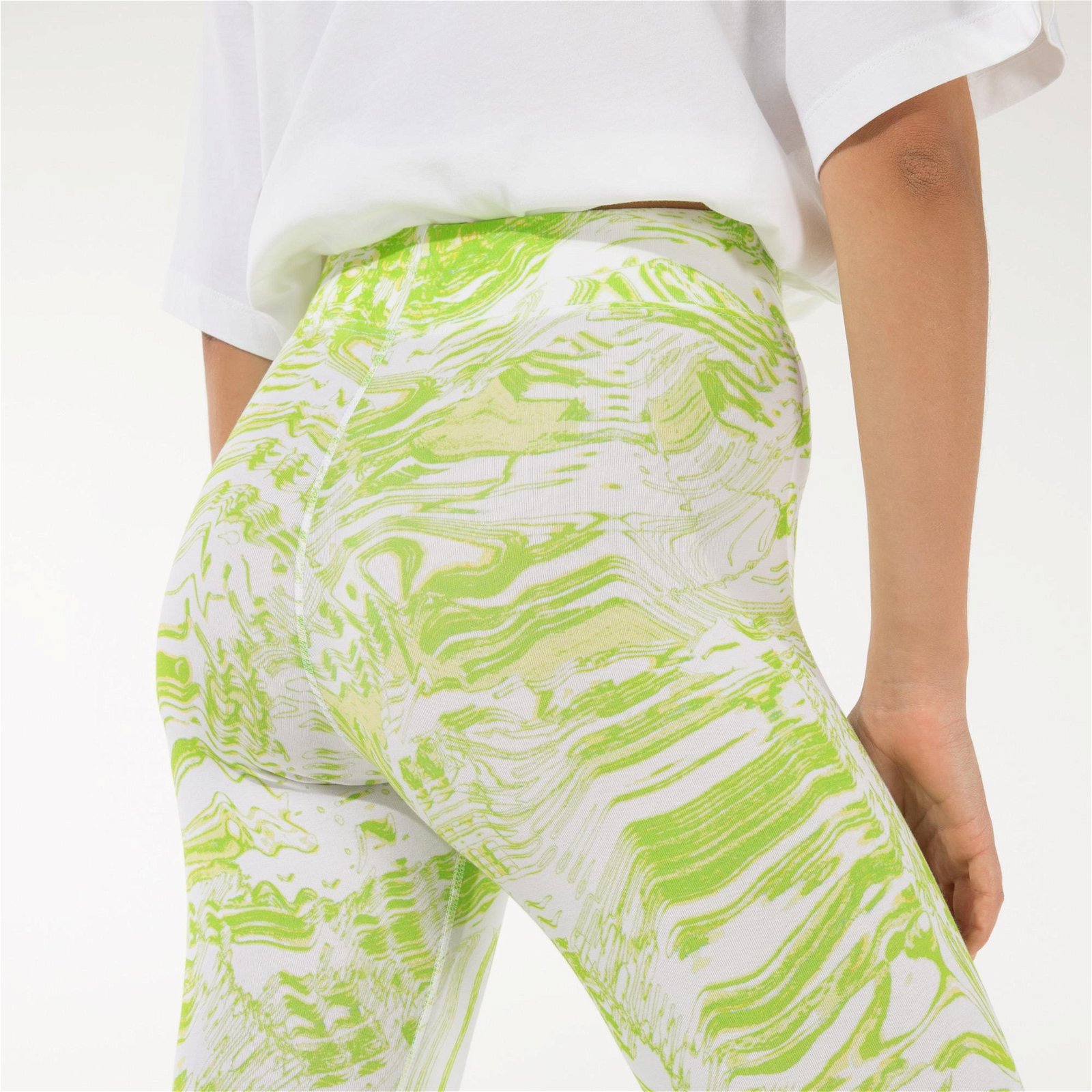Nike Sportswear Aop Print Kadın Yeşil Tayt