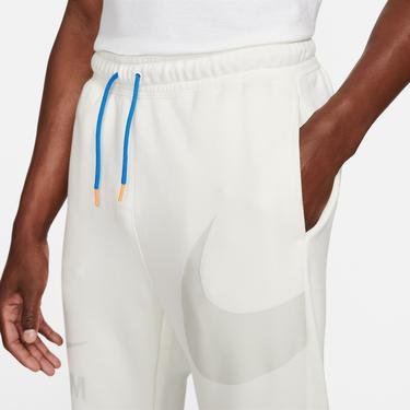  Nike Sportswear Swoosh Semi-Brussed-Back Erkek Beyaz Eşofman Altı