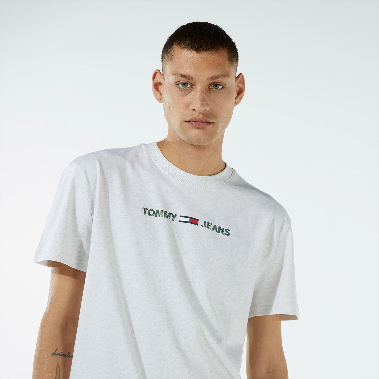 Tommy Jeans Linear Logo Erkek Beyaz T-Shirt