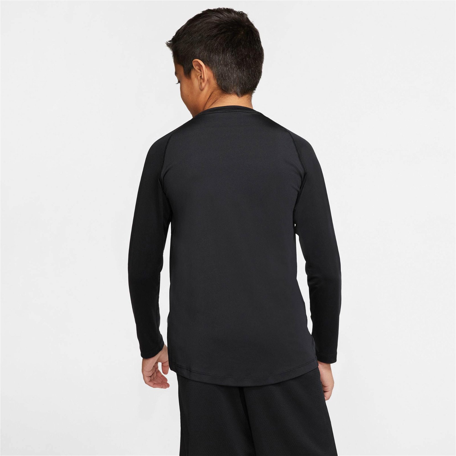 Nike Pro Genç Çocuk Siyah Uzun Kollu T-Shirt