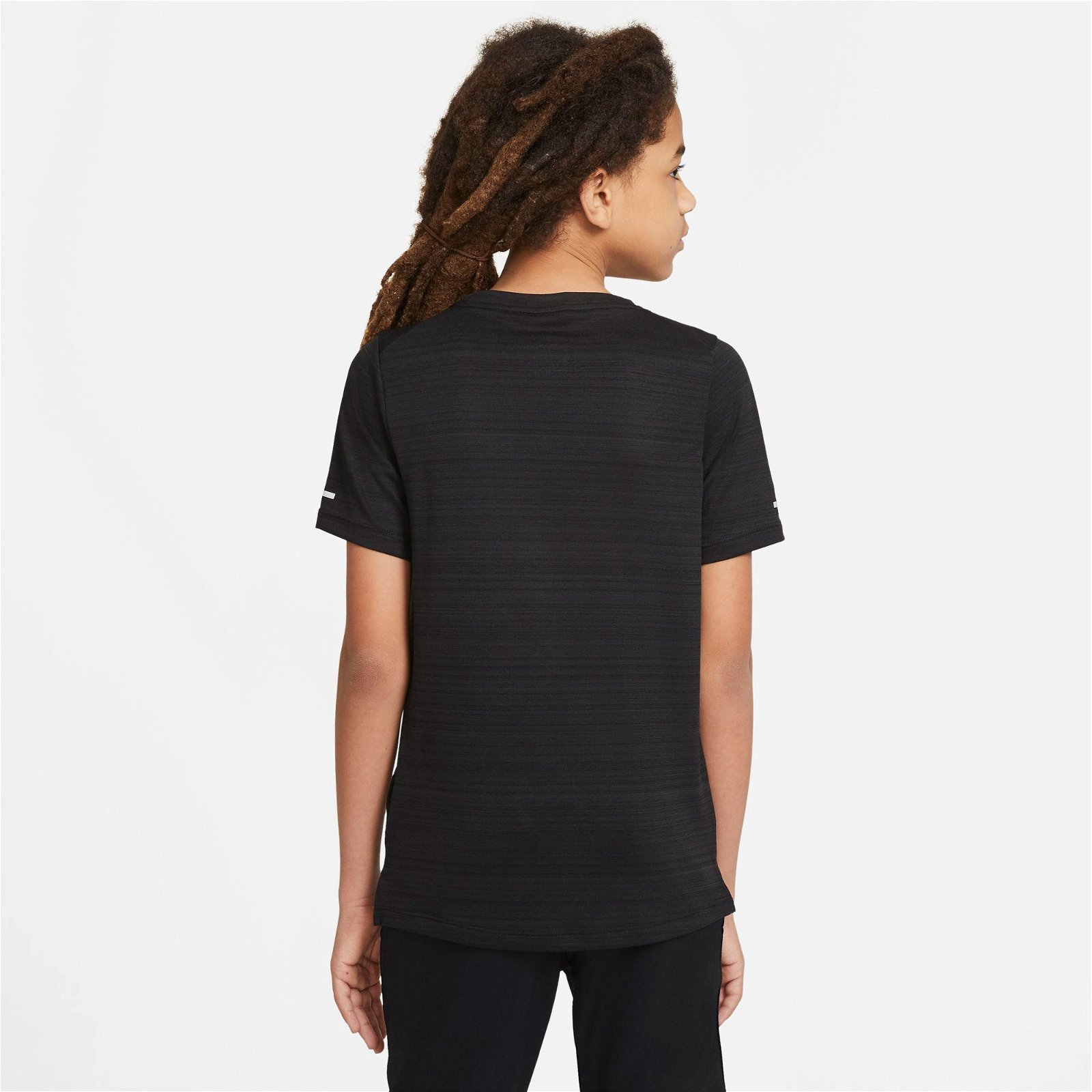 Nike Dri-Fit Miler Çocuk Siyah T-Shirt