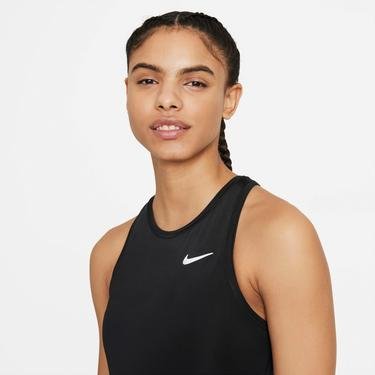  Nike Dri-Fit Advantage Kadın Siyah Elbise