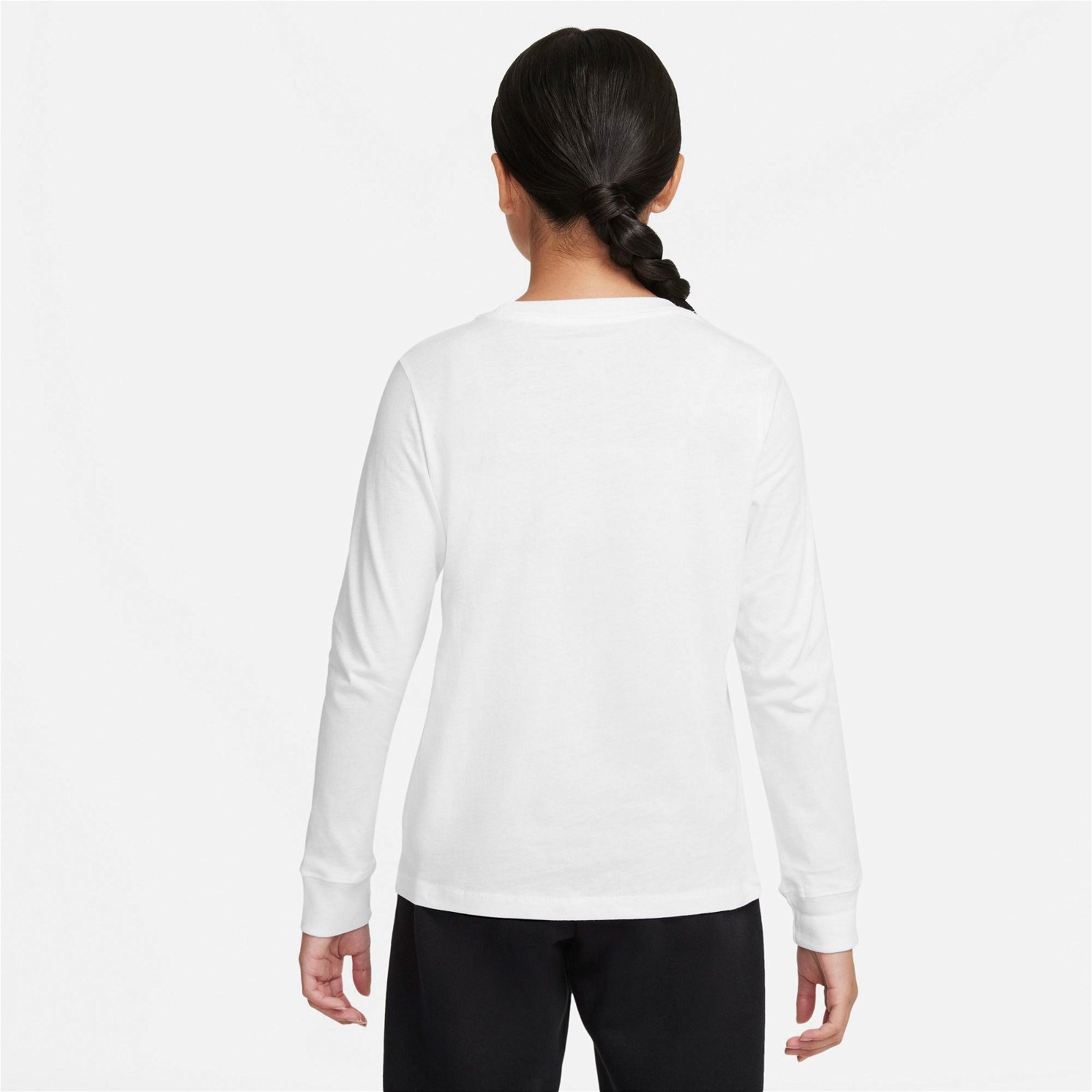 Nike Sportswear Basic Futura Çocuk Beyaz-Siyah T-Shirt