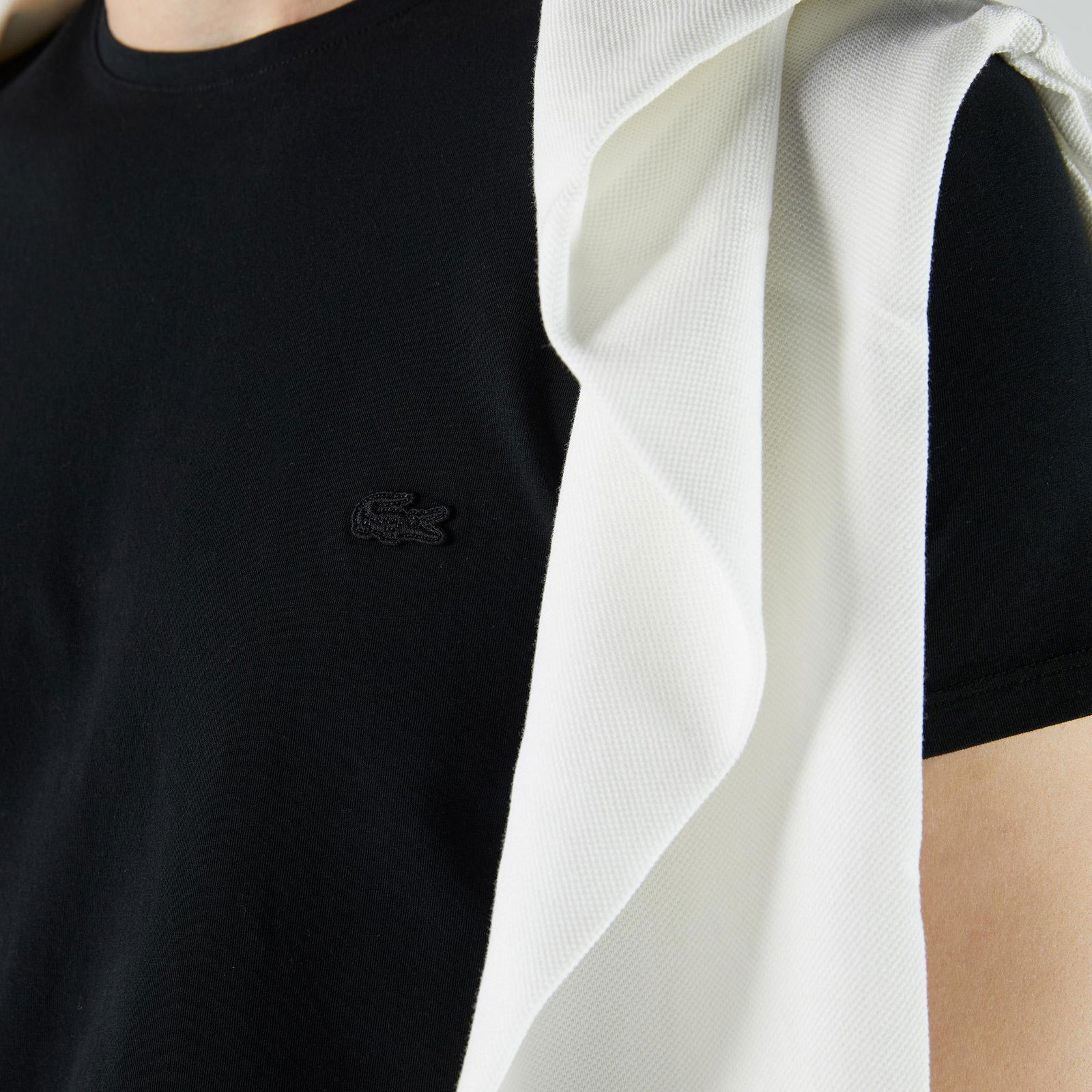 Lacoste Erkek Slim Fit Bisiklet Yaka Siyah T-Shirt