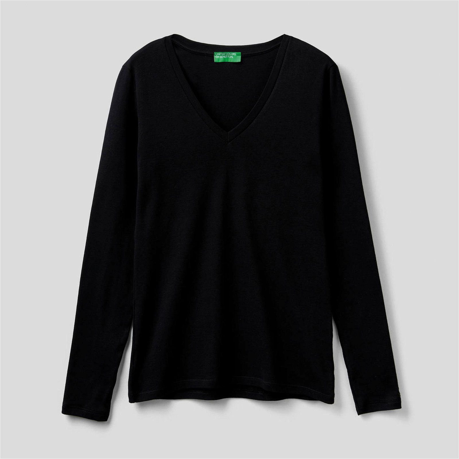 Benetton Basic V Yaka Kadın Siyah Uzun Kollu Tshirt
