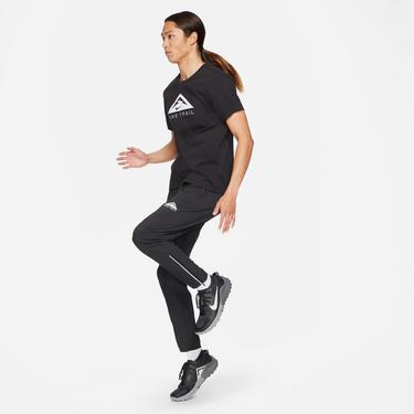  Nike Dri-Fıt Trail Erkek Siyah T-Shirt