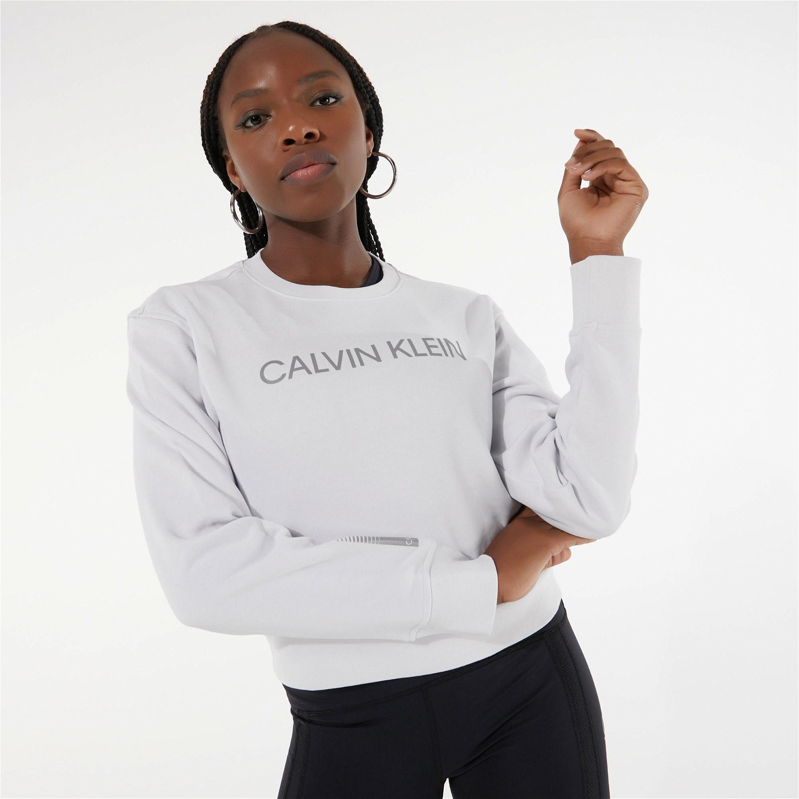 Calvin Klein Essentials Baskılı Kadın Beyaz Sweatshirt