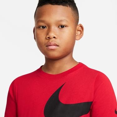  Nike Sportswear Swoosh Pack Çocuk Kırmızı T-Shirt